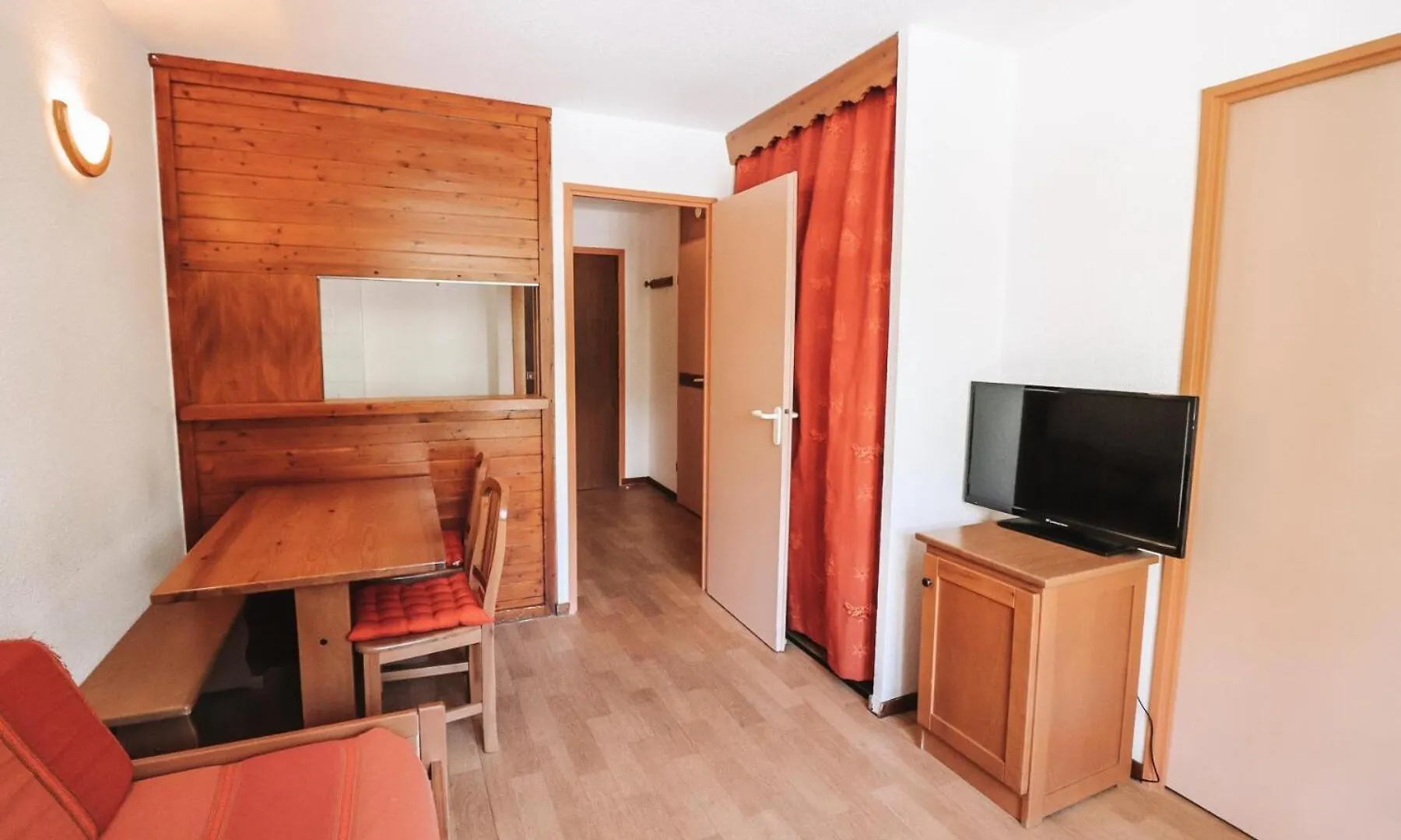 Apartment Residence Rond Point Des Pistes C - Studio-Proche Des Pistes-Balcon Mae-7564 Tignes France
